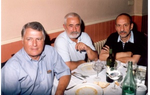 30 - En el restaurante Oasis - 2002